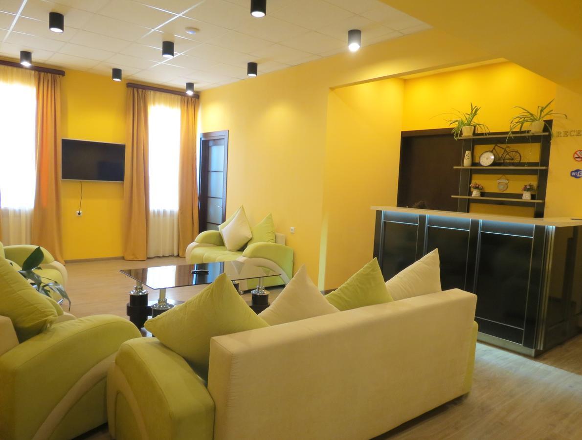 Hostel Your Home Tbilisi Exterior photo
